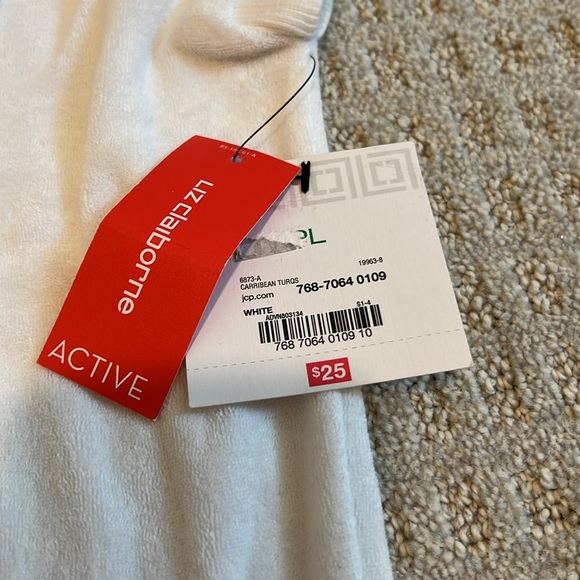 Liz Claiborne Women’s Active Top - Picture 4 of 5